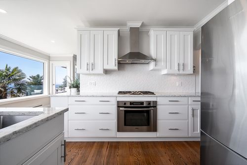 14535-sunset-drive-white-rock-south-surrey-white-rock-10 at 14535 Sunset Drive, White Rock, South Surrey White Rock