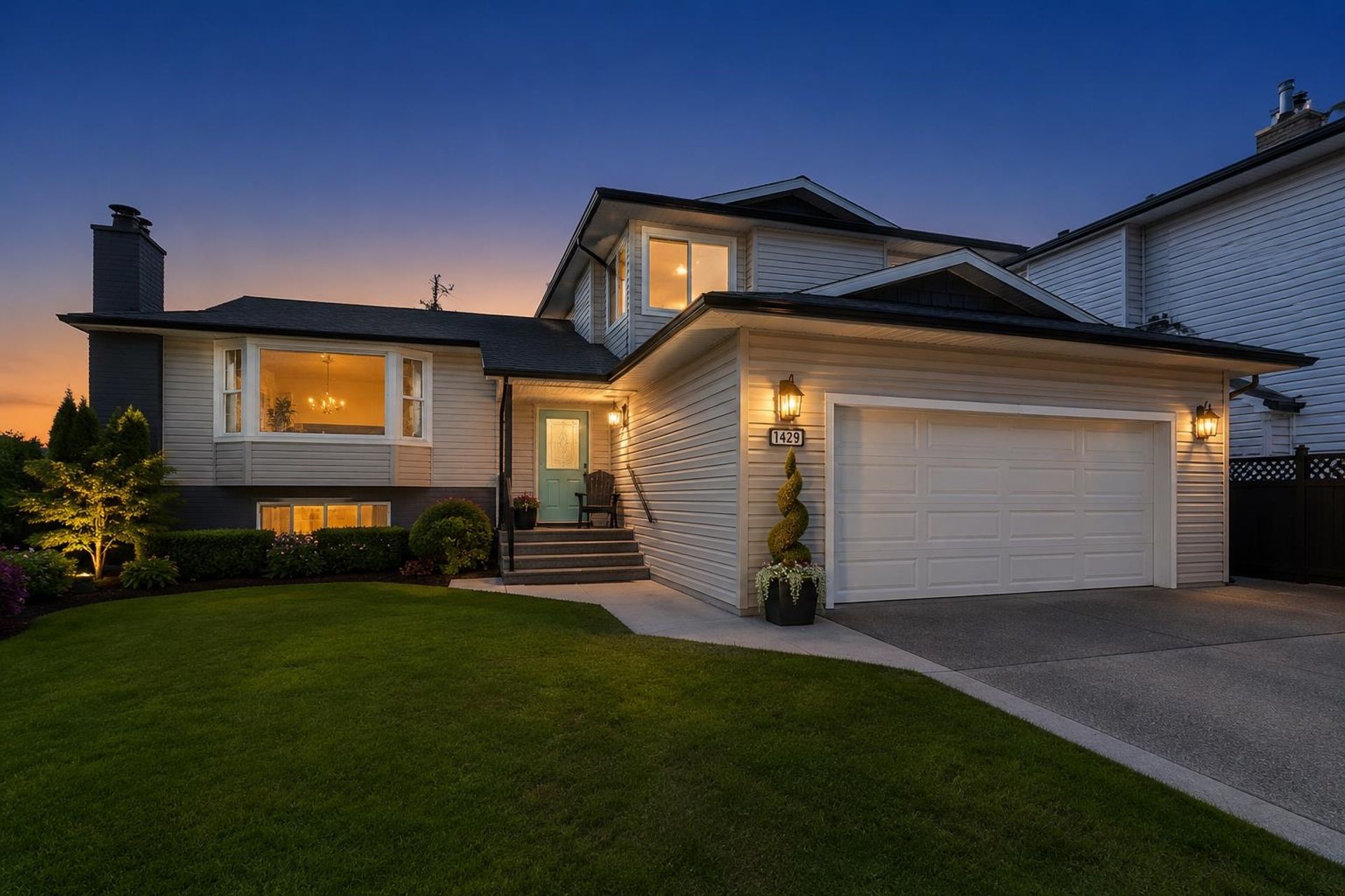 1429 133a Street, Crescent Bch Ocean Pk., South Surrey White Rock 