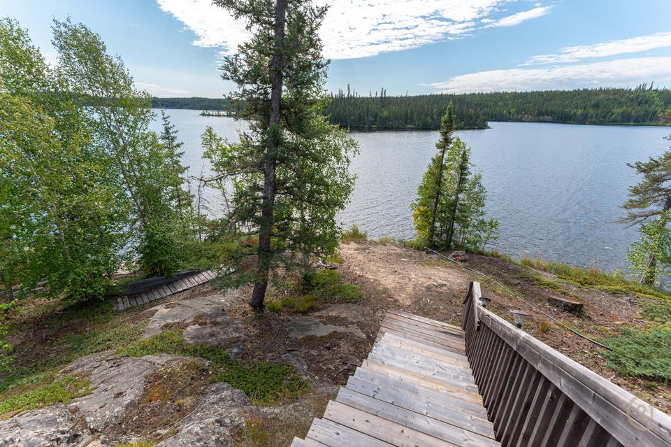 1-small-lake-hdr-13 at 1 Small Lake, Ingraham Trail, Yellowknife