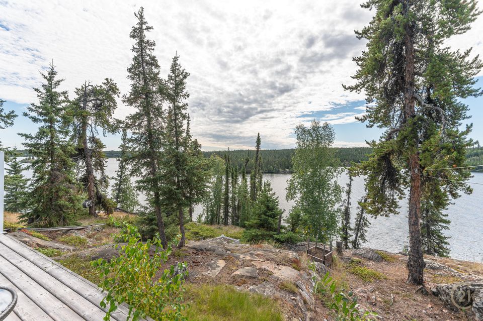 1-small-lake-hdr-32 at 1 Small Lake, Ingraham Trail, Yellowknife