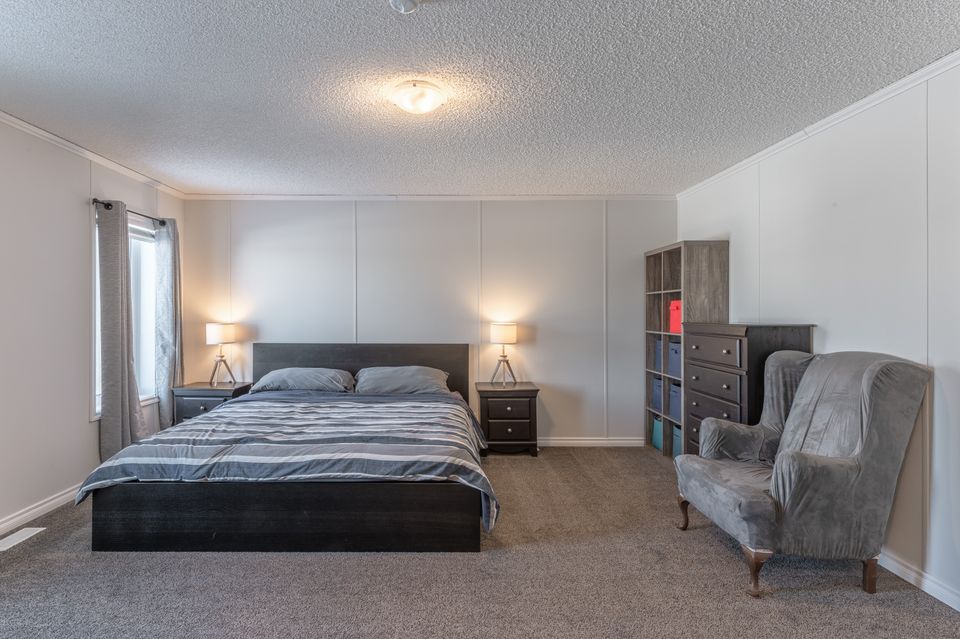 220-hall-crescent-hdr-15 at 220 Hall Crescent, Lakeshore, Yellowknife