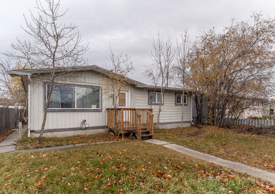 5123 49th Street, Downtown, Yellowknife (5974)