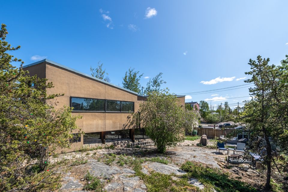 1-5616-50th-avenue-hdr-32 at 1 - 5616 50th Avenue, Downtown, Yellowknife