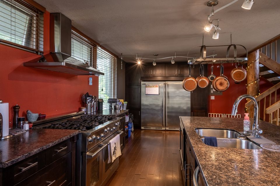 1-5616-50th-avenue-hdr-7 at 1 - 5616 50th Avenue, Downtown, Yellowknife