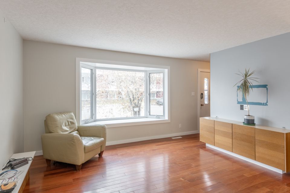 5605-51a-avenue-hdr-13 at 5606 51 A Avenue, Downtown, Yellowknife