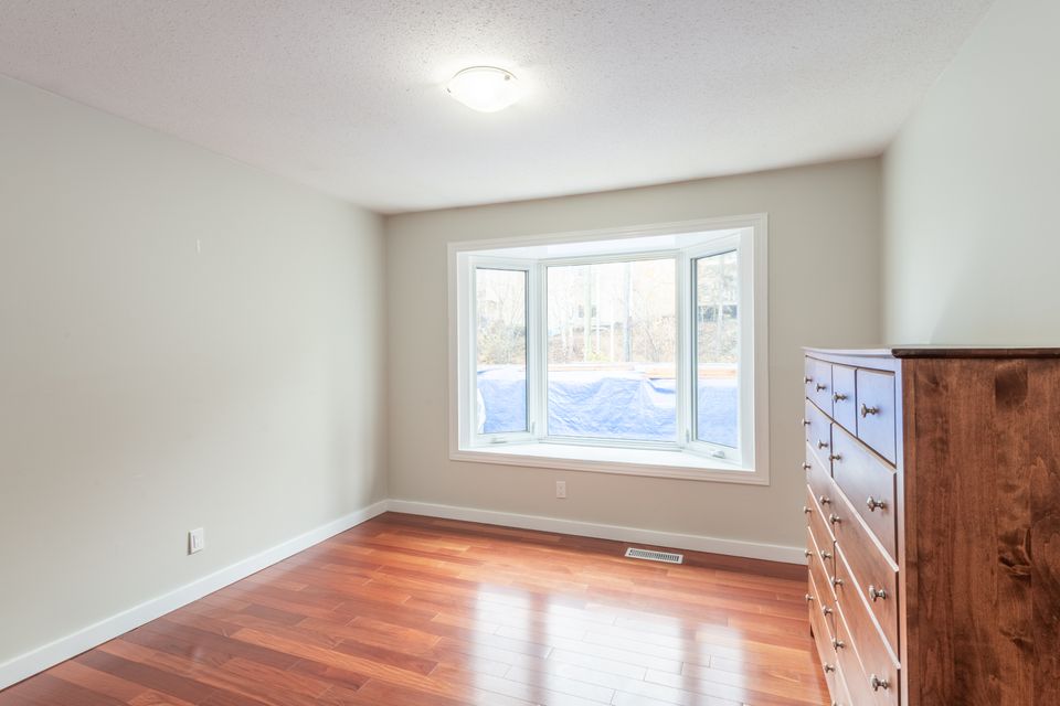 5605-51a-avenue-hdr-19 at 5606 51 A Avenue, Downtown, Yellowknife