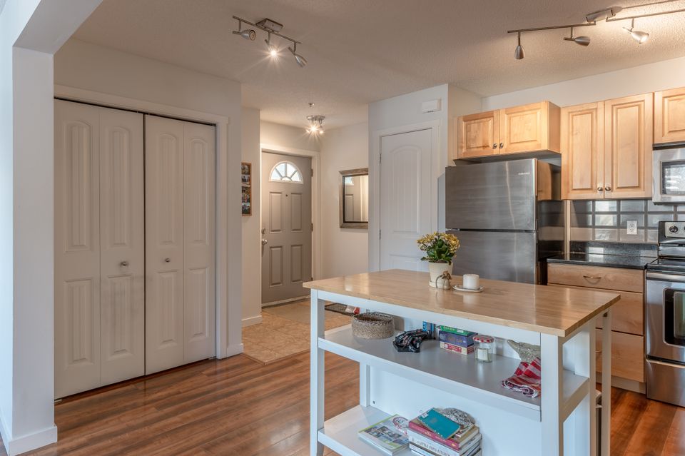 101-4852-school-draw-avenue-hdr-6 at 101 - 4852 School Draw Avenue, Downtown, Yellowknife