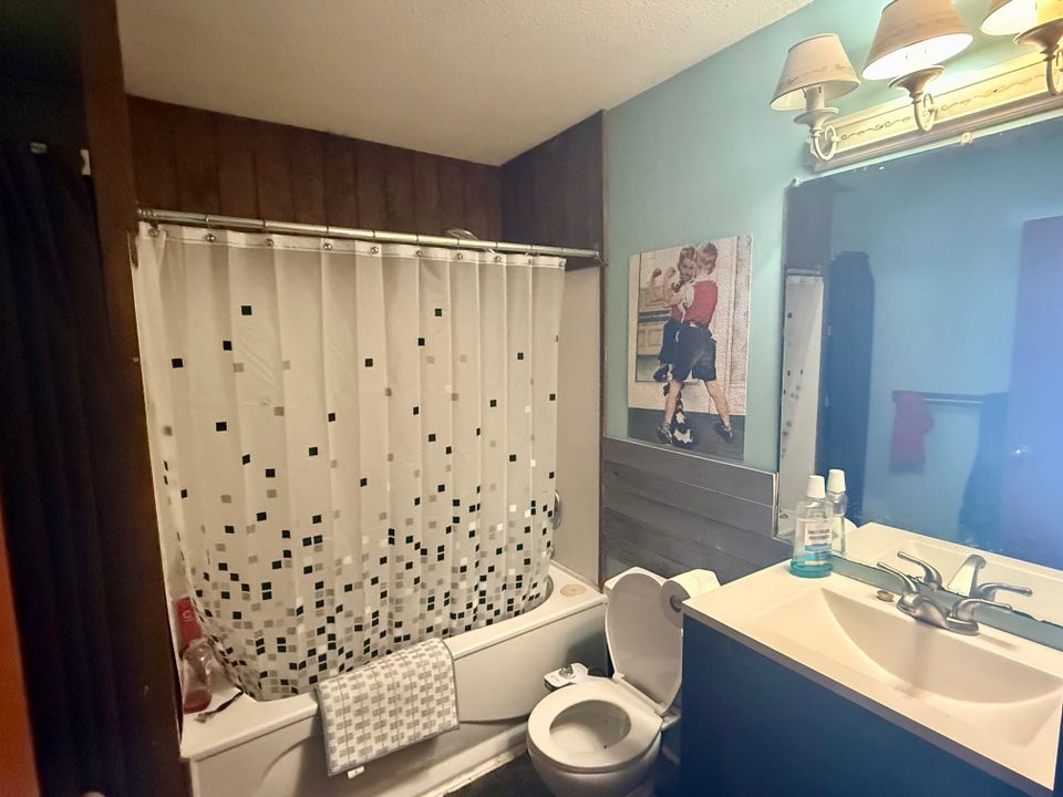 img_4853 at 150 Primrose Lane, Fort Smith