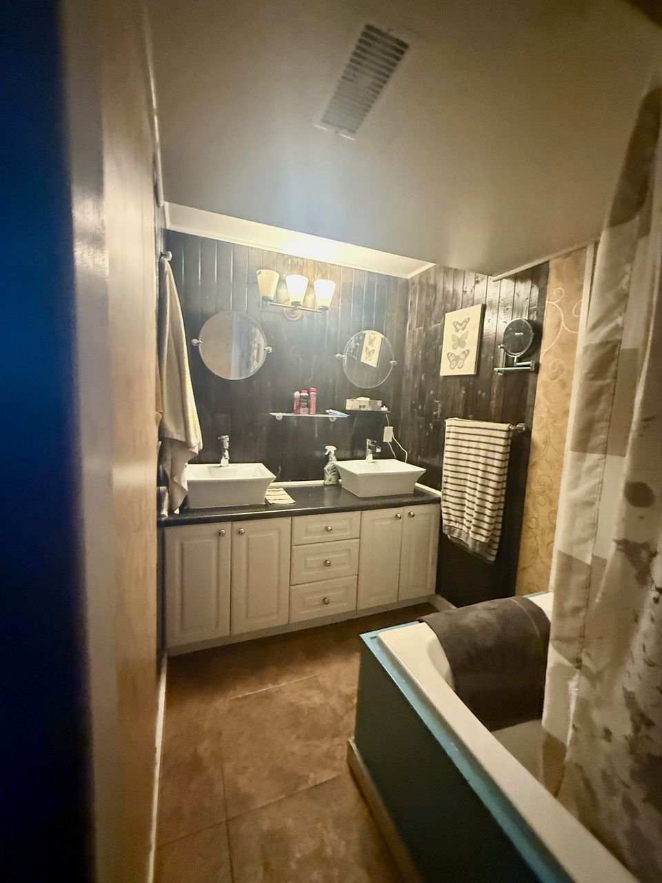 img_4864 at 150 Primrose Lane, Fort Smith