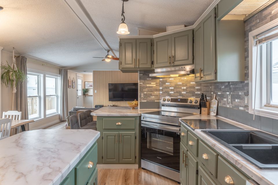 172-jeske-crescent-hdr-12 at 142 Jeske Crescent, Range Lake, Yellowknife