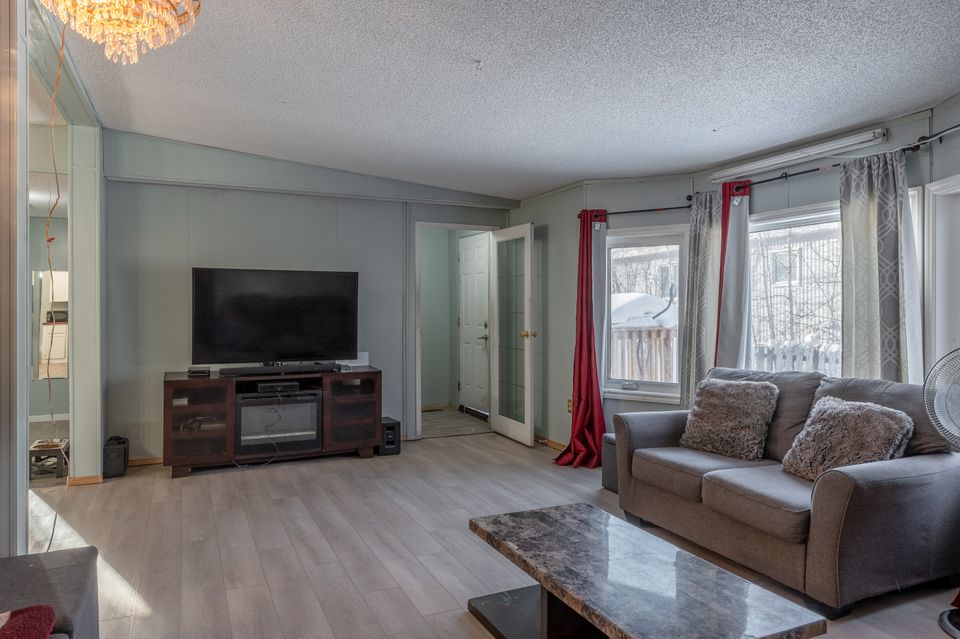 112-hordal-road-12 at 112 Hordal Road, Range Lake, Yellowknife