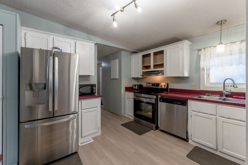 112-hordal-road-7 at 112 Hordal Road, Range Lake, Yellowknife