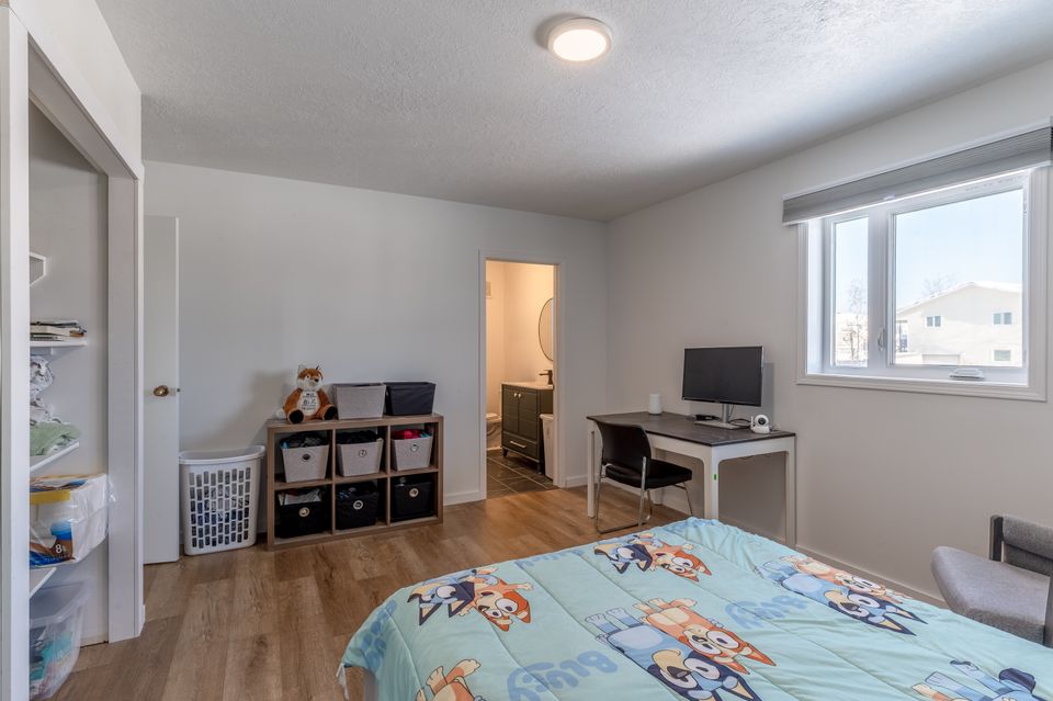 2-glowach-court-hdr-13 at 2 Glowach Court, Frame Lake, Yellowknife