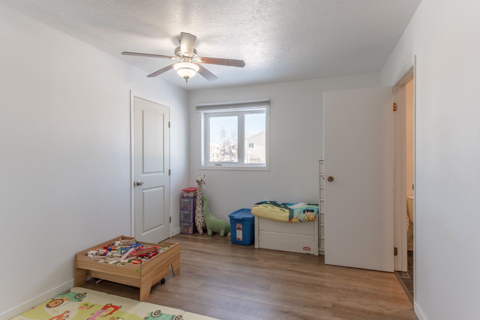 2-glowach-court-hdr-15 at 2 Glowach Court, Frame Lake, Yellowknife