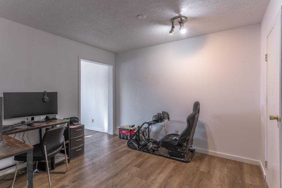 2-glowach-court-hdr-17 at 2 Glowach Court, Frame Lake, Yellowknife