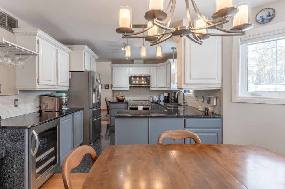 9-england-crescent-hdr-10 at 9 England Crescent, Frame Lake South, Yellowknife