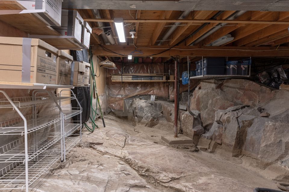 9-england-crescent-hdr-35 at 9 England Crescent, Frame Lake South, Yellowknife