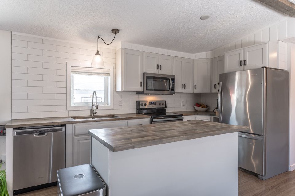 71-mandeville-drive-hdr-7 at 71 Mandeville Dr, Range Lake, Yellowknife