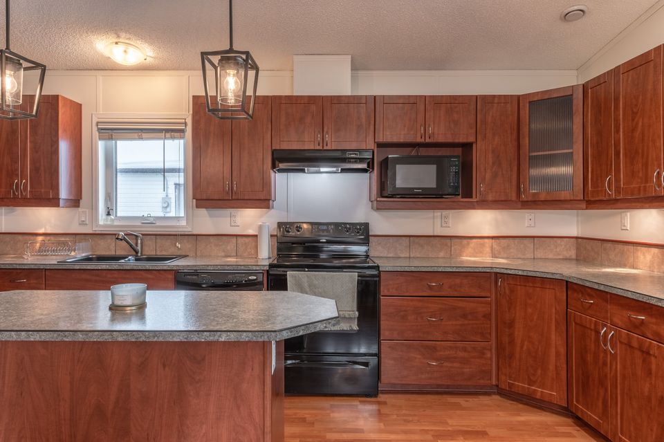 125-con-road-hdr-10 at 125 Con Road, Con Area, Yellowknife