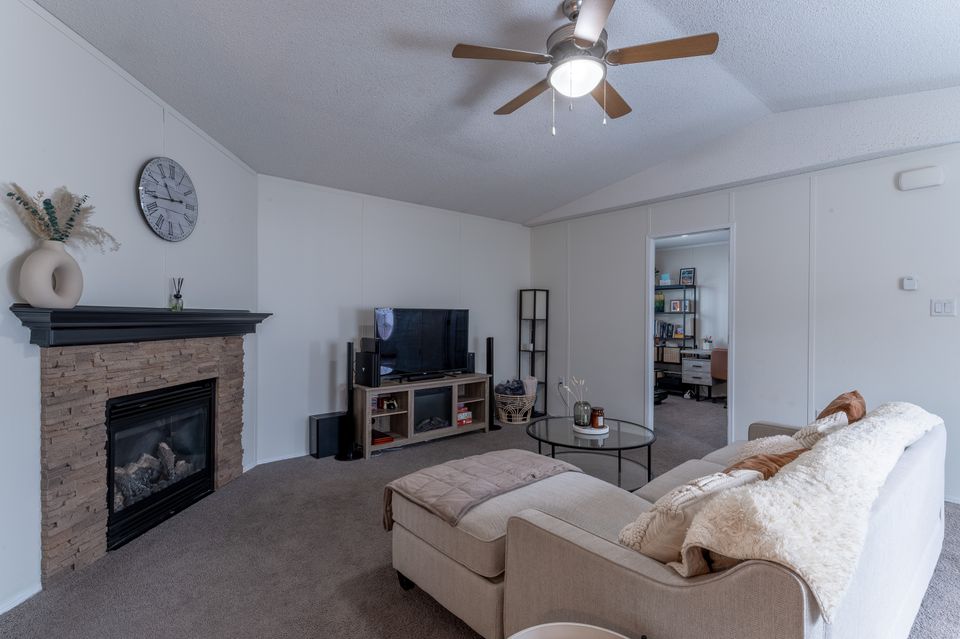 125-con-road-hdr-17 at 125 Con Road, Con Area, Yellowknife