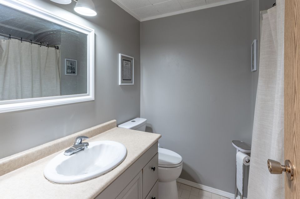 4807-54th-street-hdr-11 at 4807 54th Avenue, Downtown, Yellowknife
