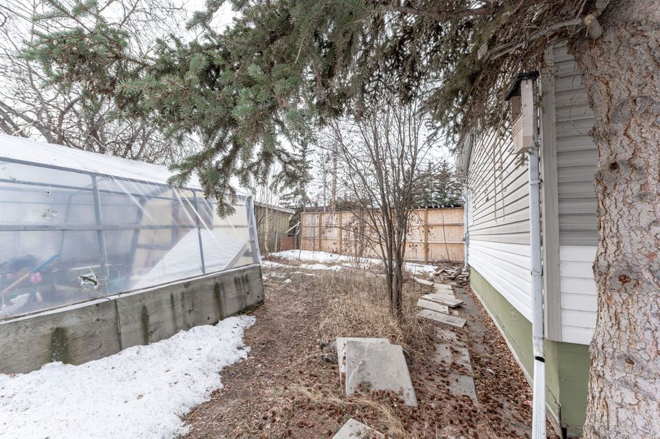 4807-54th-street-hdr-18 at 4807 54th Avenue, Downtown, Yellowknife