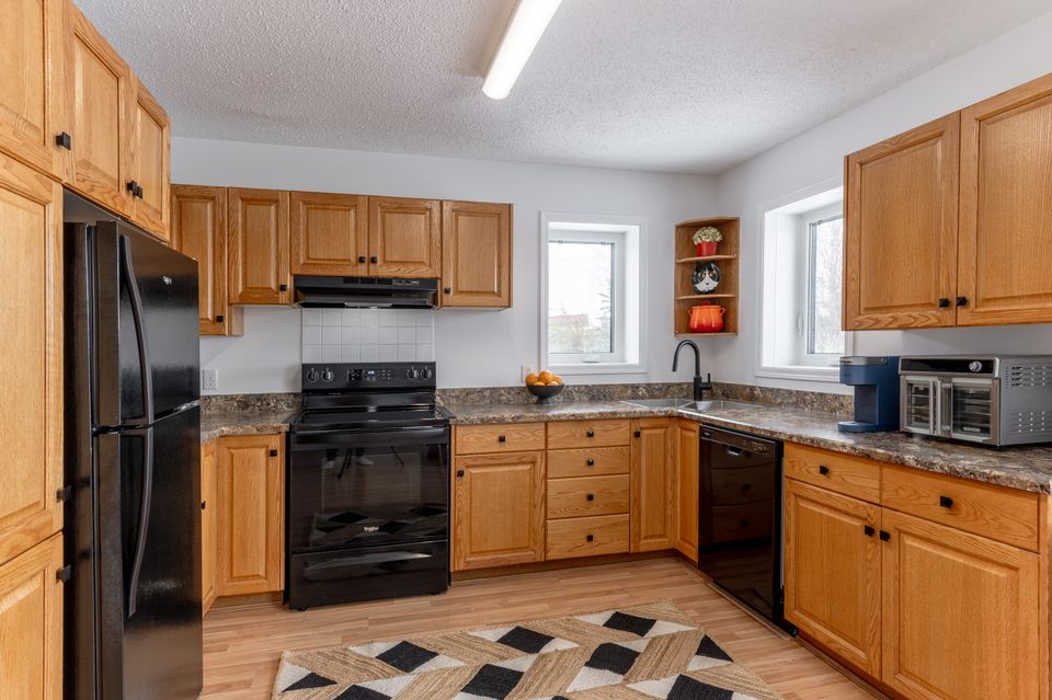 6-daniels-court-hdr-8 at 6 Daniels Court, Frame Lake, Yellowknife