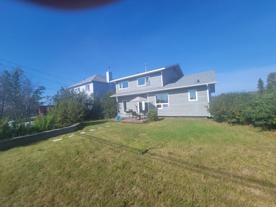 carpenter-7 at 6 Daniels Court, Frame Lake, Yellowknife