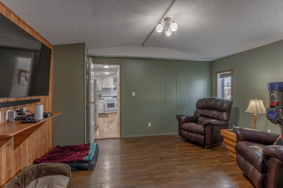 126-herriman-road-hdr-10 at 126 Herriman Road, Range Lake, Yellowknife