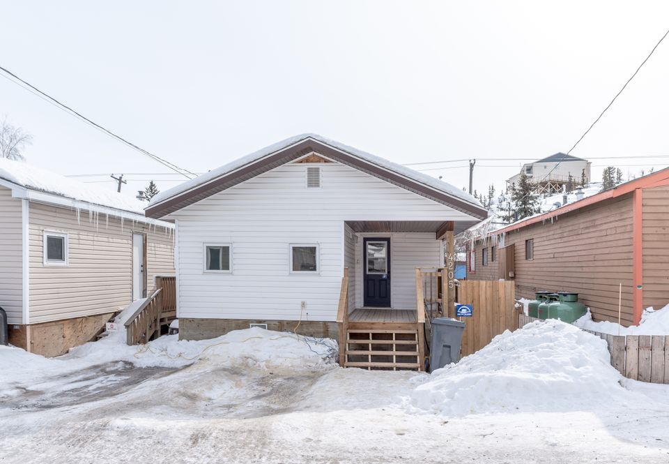 4205-49a-trails-end-hdr-13 at 4205 49a Avenue, Downtown, Yellowknife