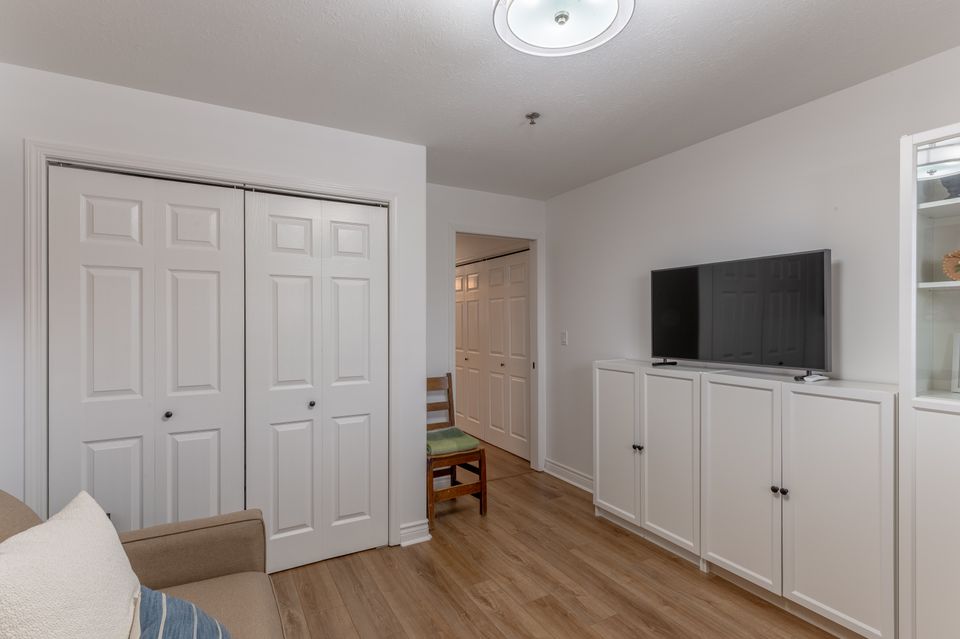 1-4924-43rd-street-hdr-16 at 1 4924 43rd Street, Downtown, Yellowknife