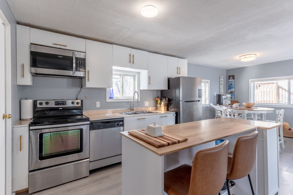 5115-forrest-drive-hdr-6 at 5115 Forrest Drive, Forrest Drive, Yellowknife