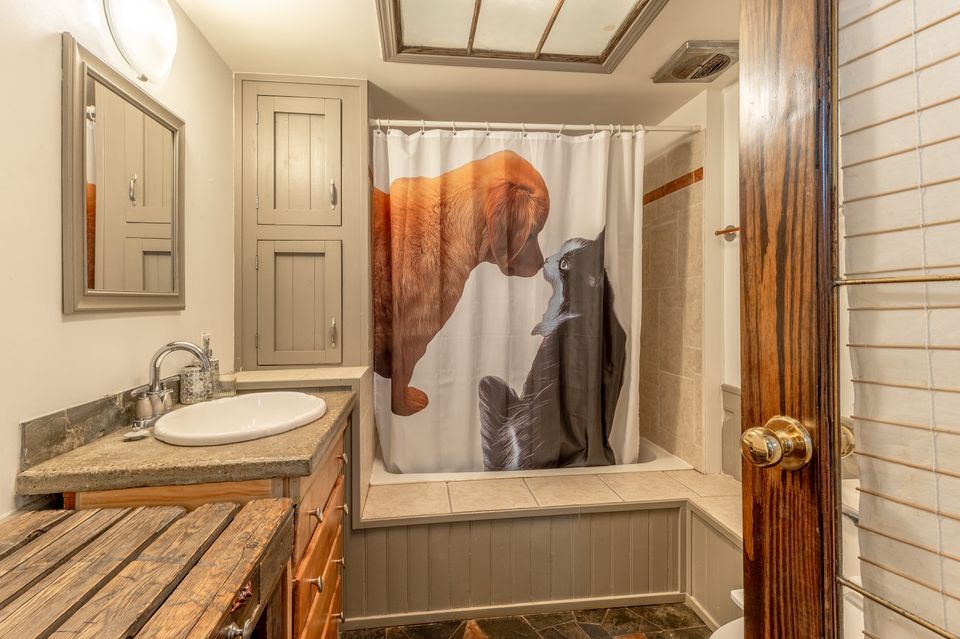 123-stinson-road-hdr-7 at 123 Stinson Road, Frame Lake, Yellowknife