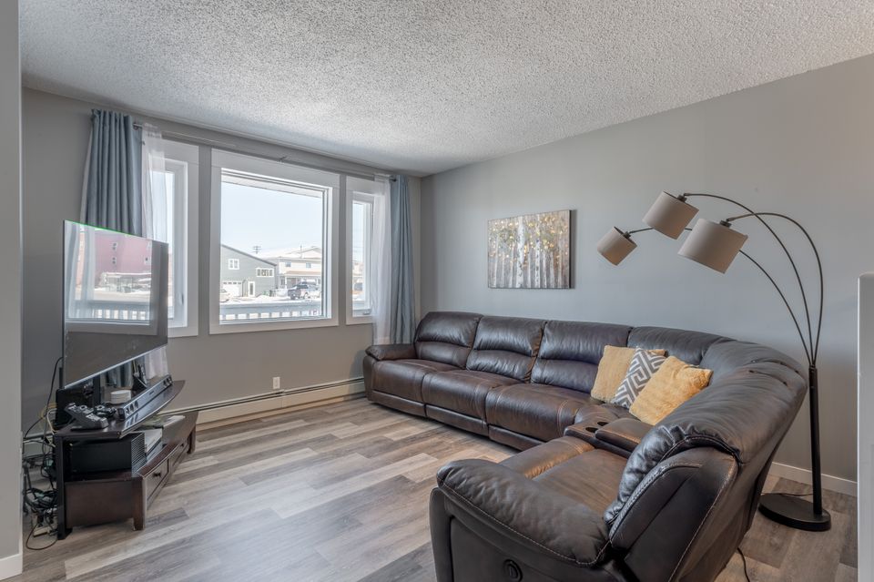 6208-finlayson-drive-north-hdr-4 at 6208 Finlayson Drive, Frame Lake, Yellowknife