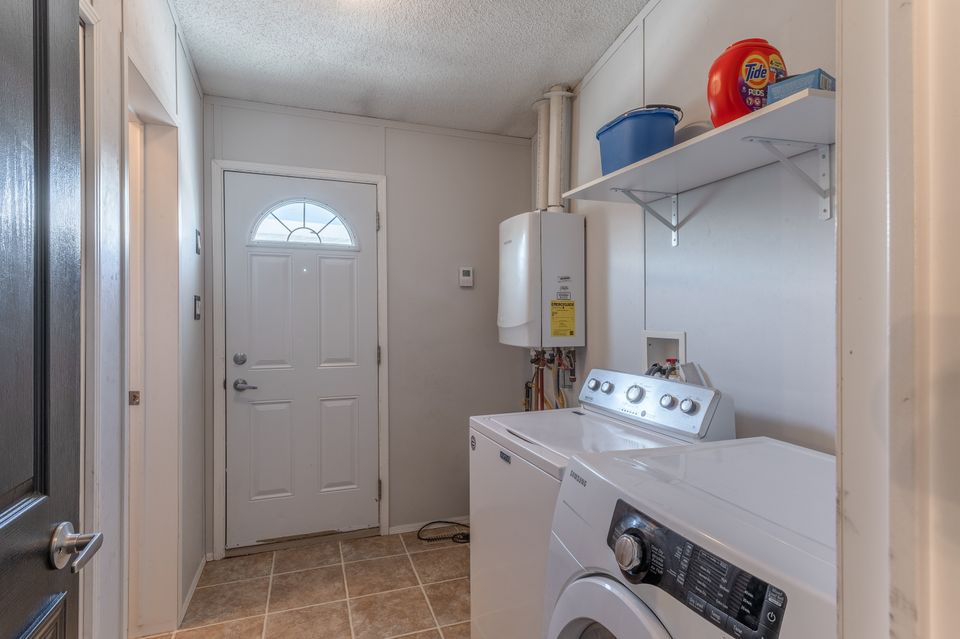 3-rycon-place-hdr-14 at 3 Rycon Place, Con Area, Yellowknife