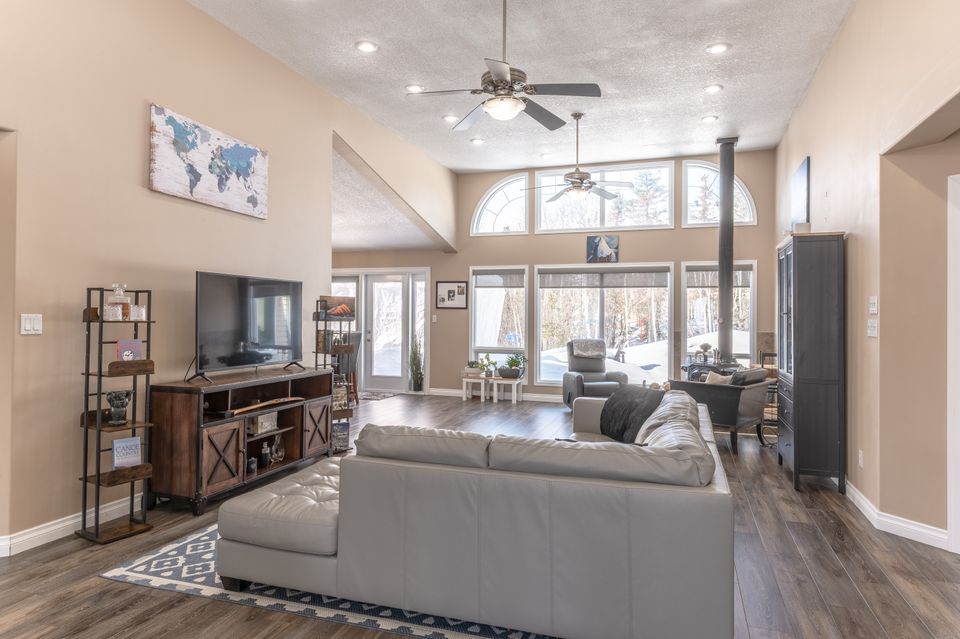 9-ballantyne-court-hdr-12 at 9 Ballantyne Court, Niven, Yellowknife