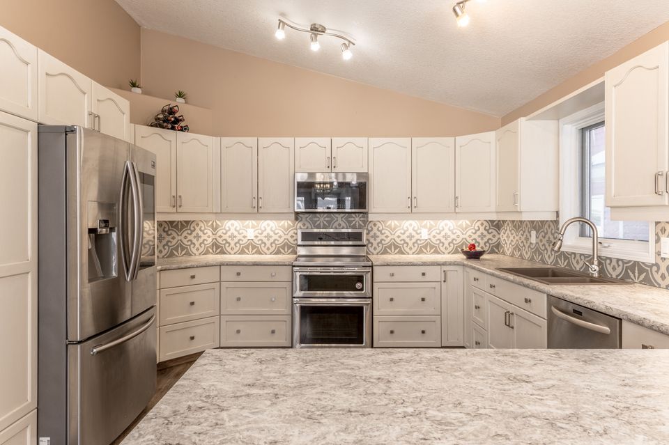 9-ballantyne-court-hdr-21 at 9 Ballantyne Court, Niven, Yellowknife