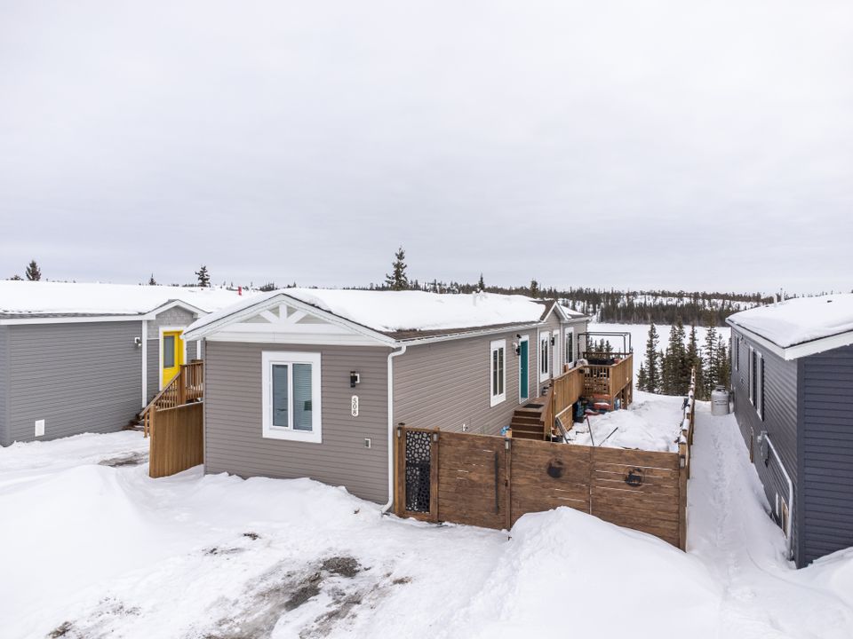 508-hall-court-hdr-23 at 508 Hall Court, Lakeshore, Yellowknife