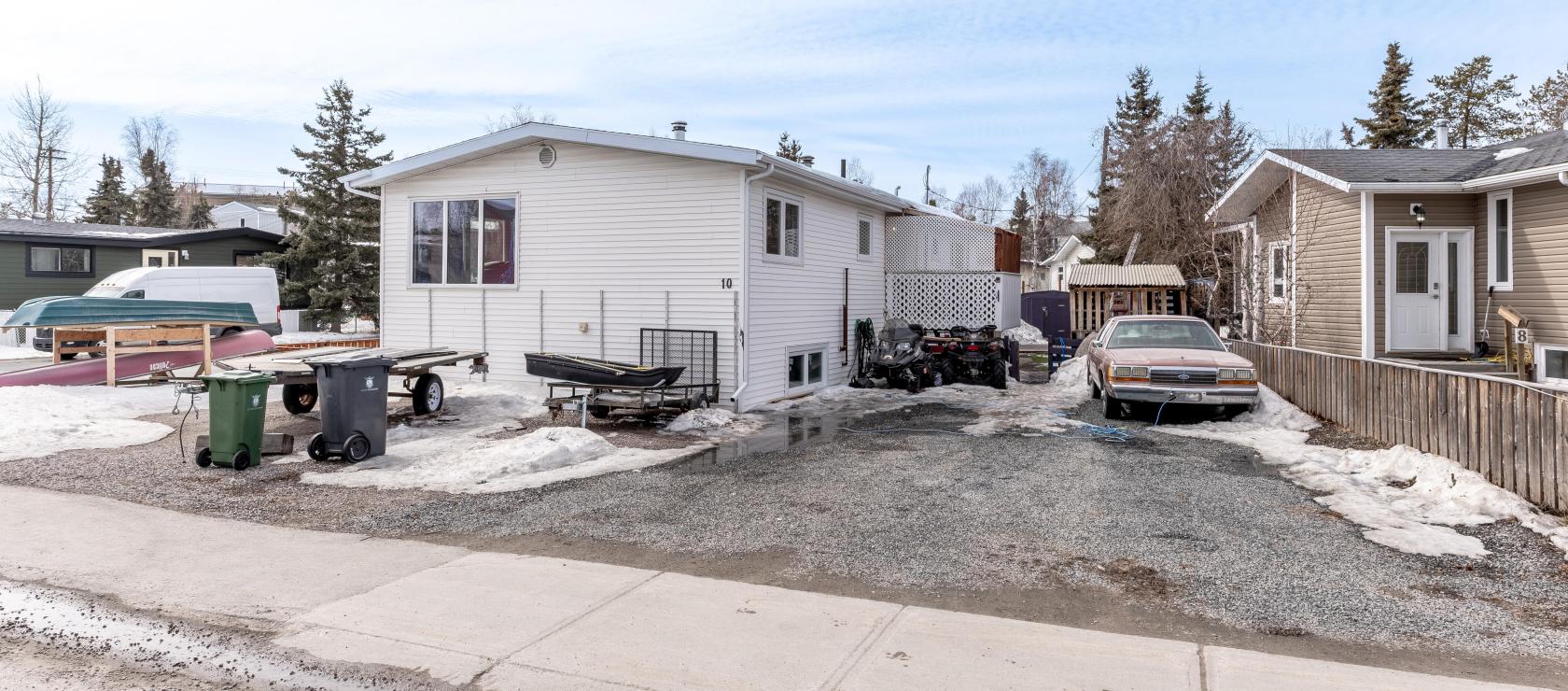 10 Taylor Road, Forrest Drive, Yellowknife 2