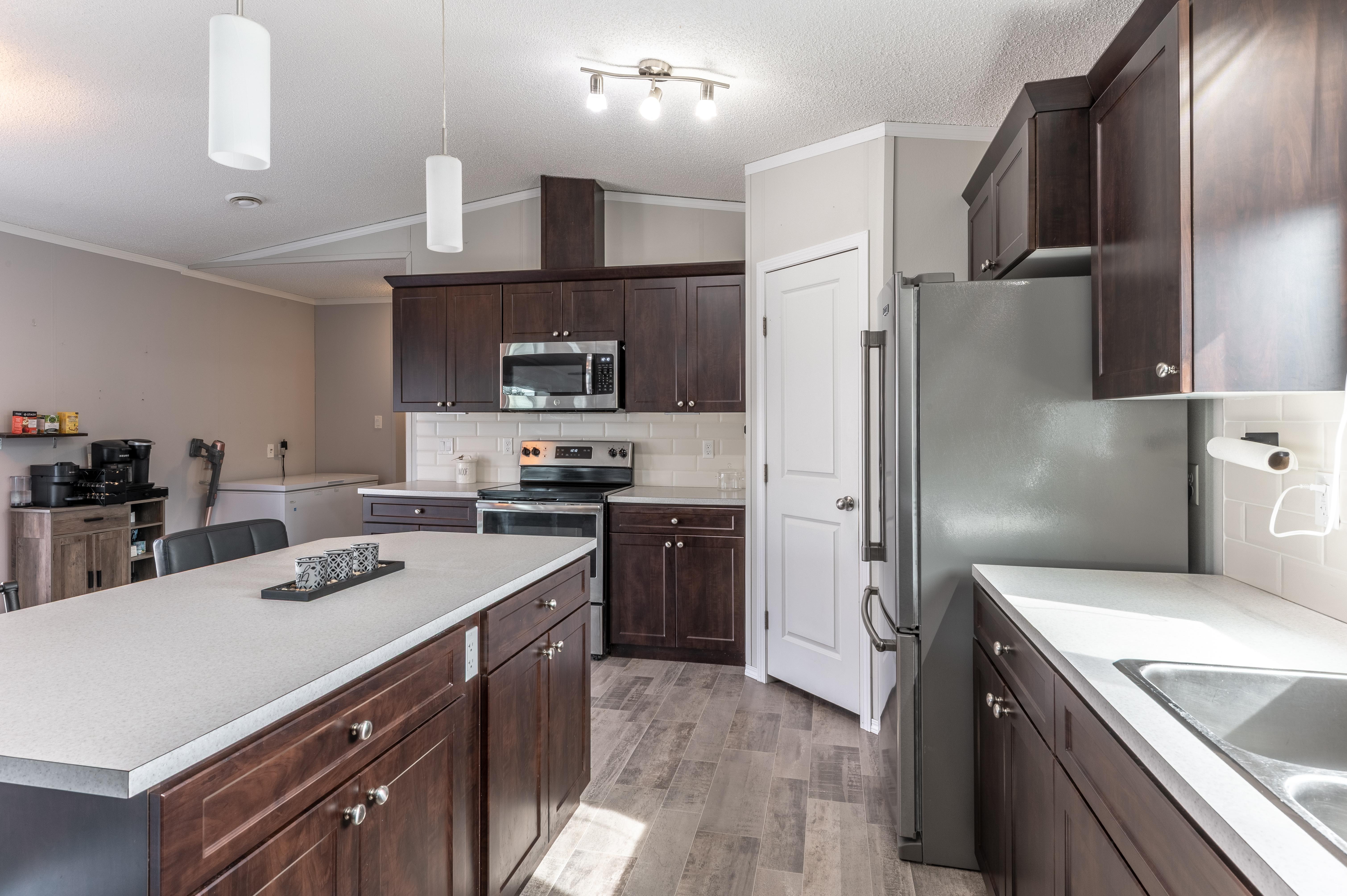 24 Spence Road, Frame Lake, Yellowknife 2