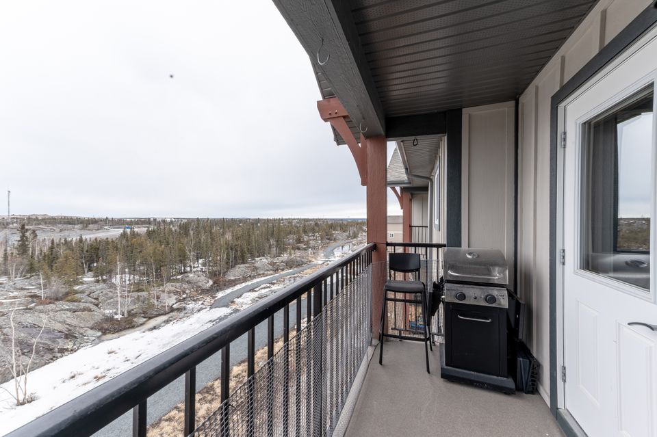 404-111-moyle-drive-hdr-12 at 404 - 111 Moyle Drive, Niven, Yellowknife