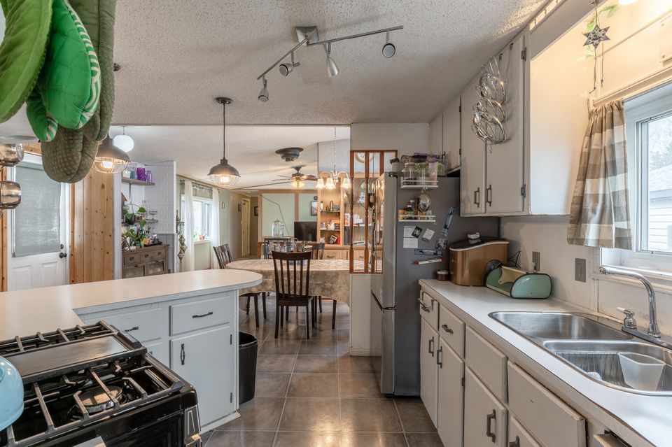 15-lamoureaux-drive-hdr-18 at 15 Lamoureux, Range Lake, Yellowknife