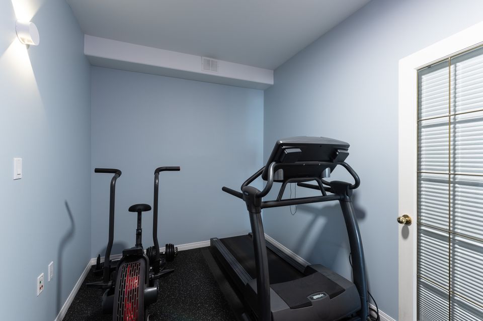 Home Gym at B - 107 Driscoll Road, Niven, Yellowknife