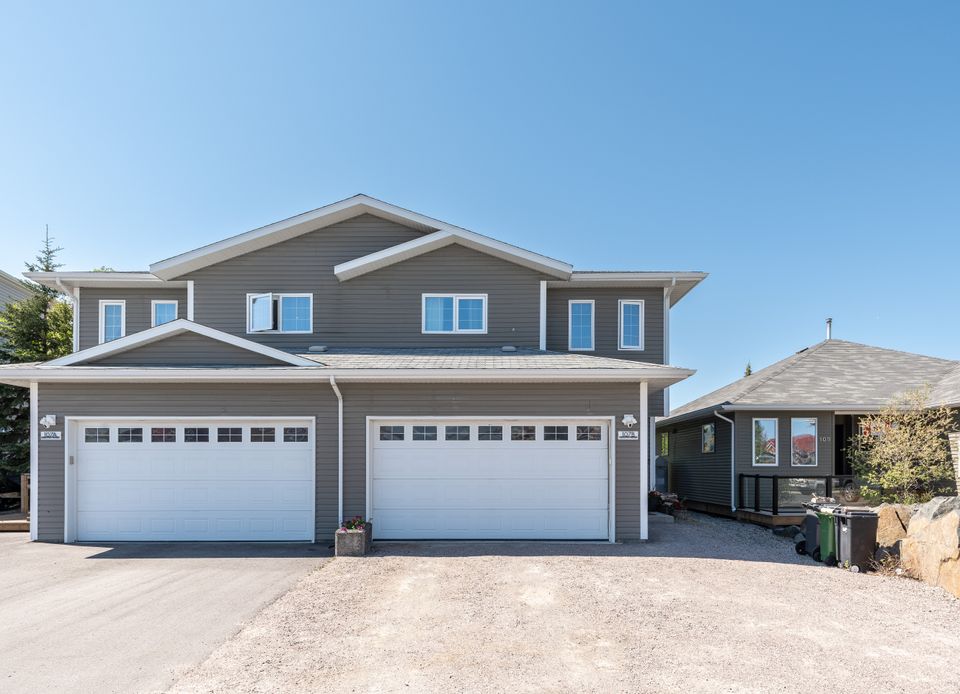 Front of House at B - 107 Driscoll Road, Niven, Yellowknife