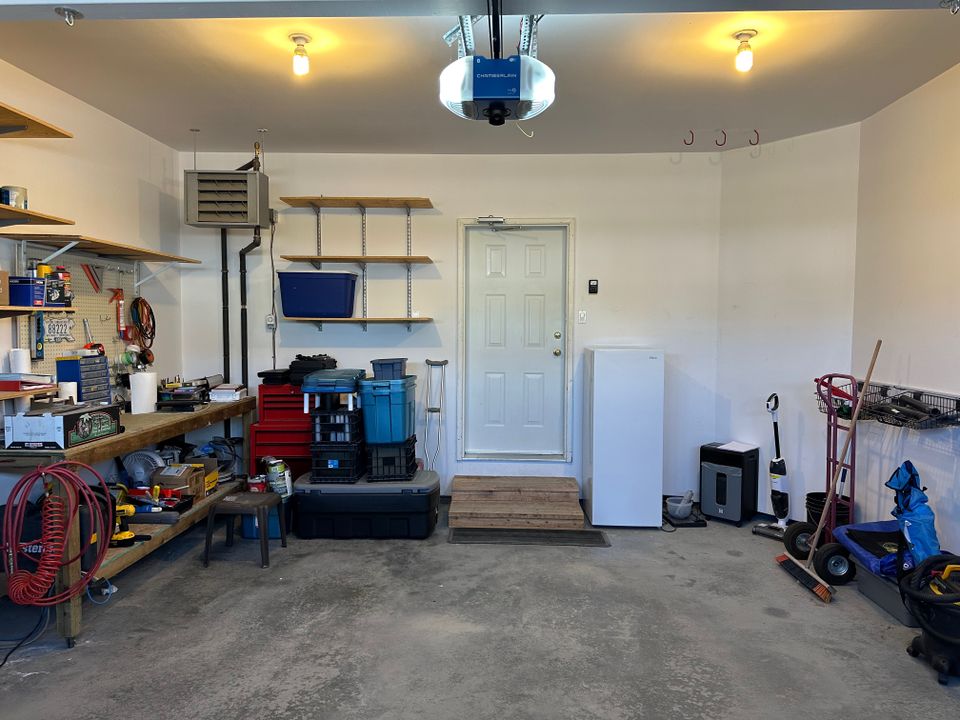 Garage 2 at B - 107 Driscoll Road, Niven, Yellowknife