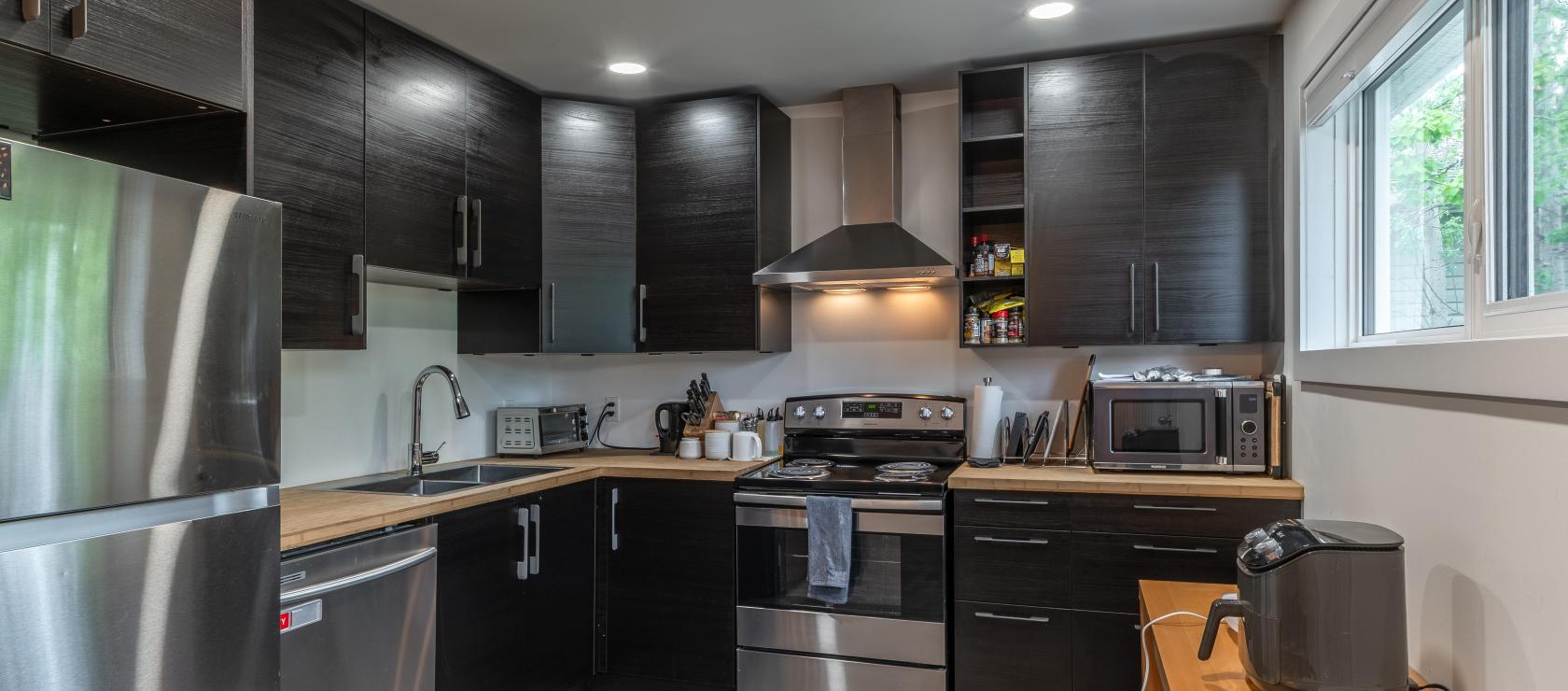 A - 72 Con Road, Con Area, Yellowknife 2