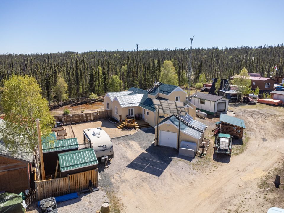 22-prelude-lake-main-hdr-16 at 22 Prelude Main, Ingraham Trail, Yellowknife