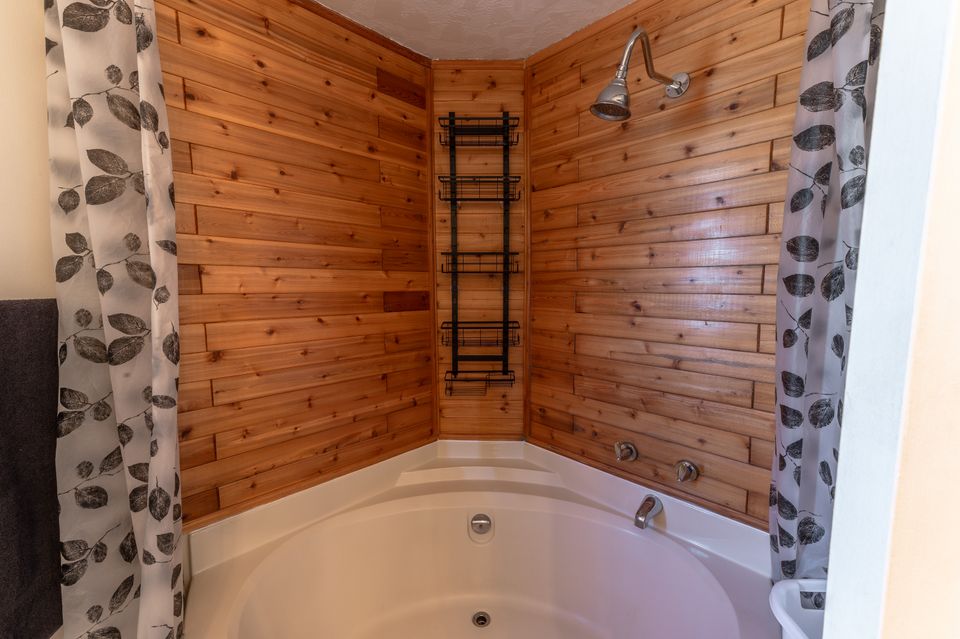 166-wilkinson-crescent-hdrr-17 at 166 Wilkinson Crescent, Range Lake, Yellowknife