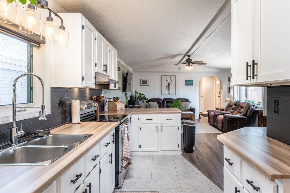 166-wilkinson-crescent-hdrr-18 at 166 Wilkinson Crescent, Range Lake, Yellowknife
