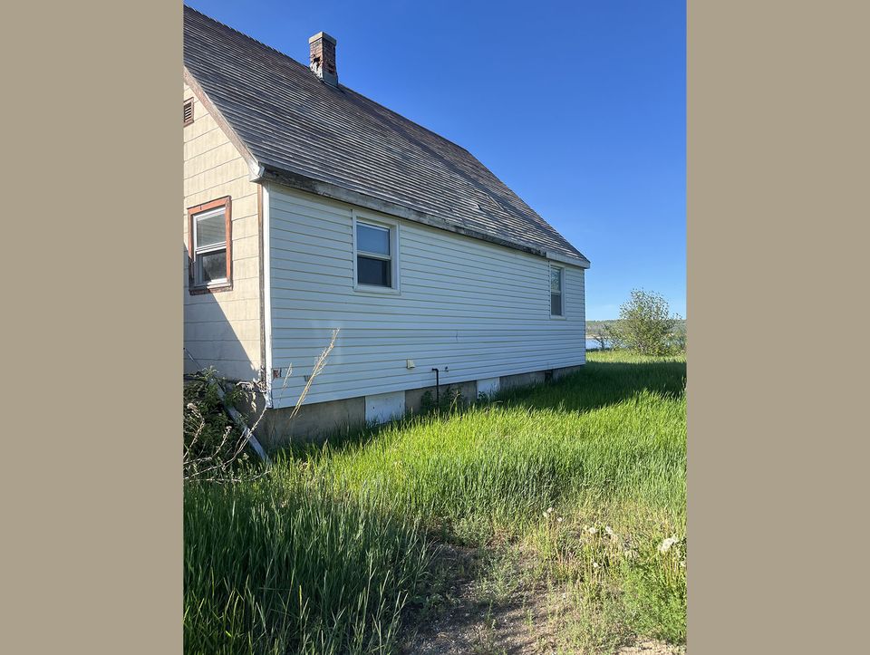 fort-simpson-1 at 9802 102 Street, All Areas, Fort Simpson